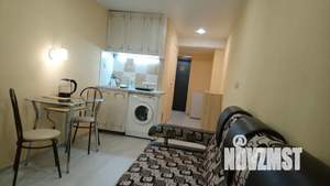 Студия квартира, посуточно, 22м2, 1/9 этаж