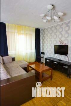 3-к квартира, посуточно, 60м2, 1/1 этаж