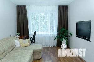 1-к квартира, посуточно, 33м2, 2/9 этаж