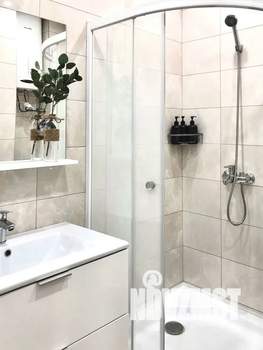 1-к квартира, посуточно, 35м2, 6/14 этаж