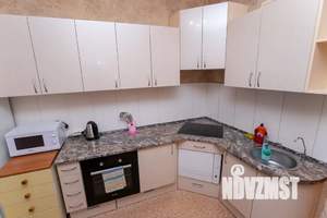 3-к квартира, посуточно, 64м2, 2/9 этаж