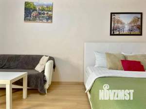 Студия квартира, посуточно, 35м2, 9/12 этаж