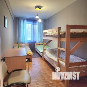 4-к квартира, посуточно, 80м2, 1/9 этаж