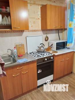 1-к квартира, посуточно, 33м2, 4/9 этаж