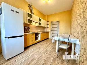 1-к квартира, на длительный срок, 47м2, 4/10 этаж