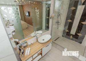 3-к квартира, посуточно, 51м2, 1/1 этаж