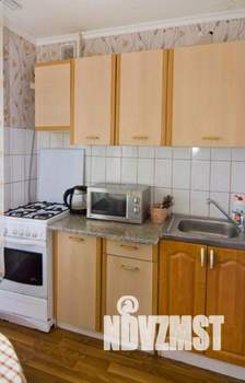 3-к квартира, посуточно, 60м2, 1/1 этаж