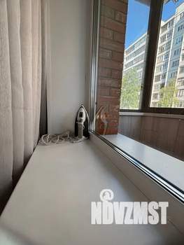 Студия квартира, посуточно, 25м2, 1/4 этаж