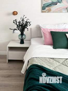 1-к квартира, посуточно, 44м2, 13/14 этаж