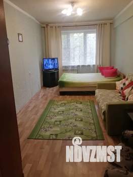 1-к квартира, посуточно, 32м2, 1/9 этаж