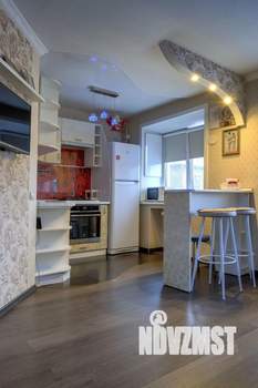 2-к квартира, посуточно, 44м2, 1/1 этаж