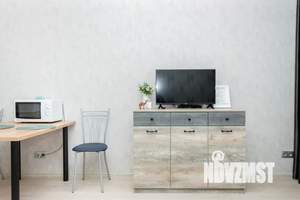 Студия квартира, посуточно, 28м2, 9/18 этаж