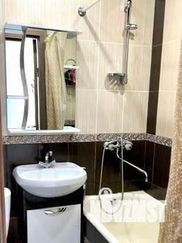 2-к квартира, посуточно, 45м2, 1/1 этаж