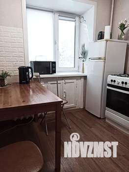 1-к квартира, посуточно, 32м2, 2/5 этаж