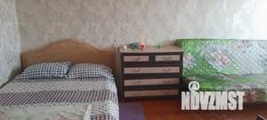 1-к квартира, посуточно, 31м2, 7/10 этаж