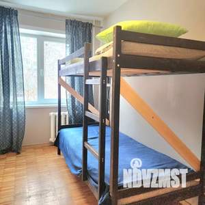 4-к квартира, посуточно, 80м2, 1/9 этаж