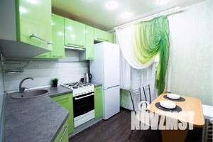 1-к квартира, посуточно, 35м2, 9/9 этаж