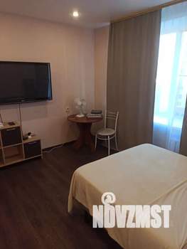 2-к квартира, посуточно, 38м2, 6/9 этаж