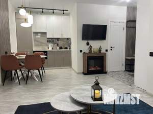 1-к квартира, посуточно, 53м2, 1/1 этаж