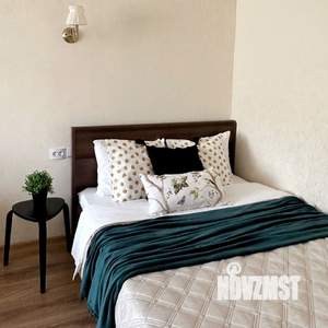 1-к квартира, посуточно, 35м2, 3/5 этаж