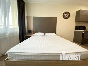 1-к квартира, посуточно, 28м2, 9/25 этаж