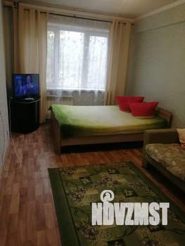 1-к квартира, посуточно, 32м2, 1/9 этаж