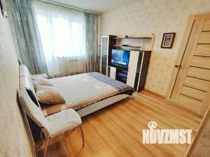 1-к квартира, посуточно, 43м2, 1/1 этаж