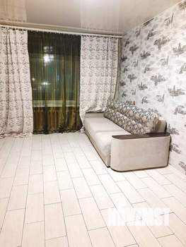 1-к квартира, посуточно, 37м2, 1/1 этаж