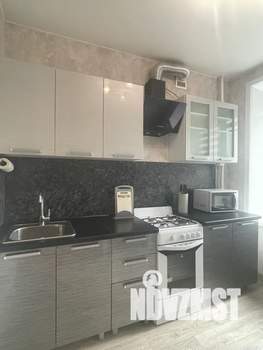 1-к квартира, посуточно, 35м2, 4/9 этаж