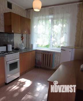 2-к квартира, на длительный срок, 42м2, 2/5 этаж