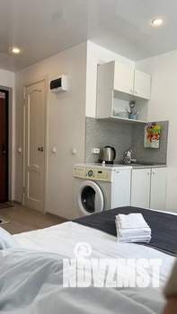 Студия квартира, посуточно, 15м2, 1/5 этаж