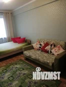 1-к квартира, посуточно, 32м2, 1/9 этаж