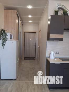 Студия квартира, посуточно, 30м2, 20/25 этаж