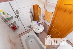 3-к квартира, посуточно, 64м2, 2/10 этаж