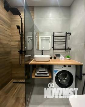 Студия квартира, посуточно, 40м2, 4/9 этаж