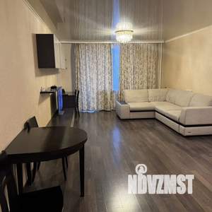 Студия квартира, на длительный срок, 42м2, 2/15 этаж