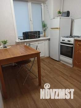 1-к квартира, посуточно, 32м2, 2/5 этаж