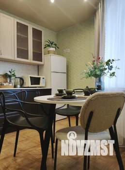 1-к квартира, посуточно, 50м2, 5/13 этаж