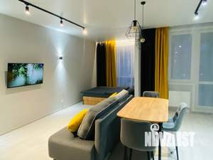 Студия квартира, посуточно, 40м2, 4/9 этаж