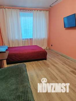 1-к квартира, посуточно, 30м2, 1/9 этаж