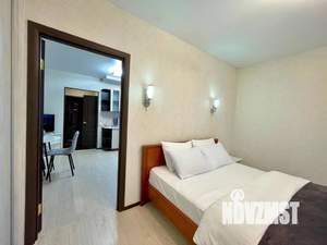 1-к квартира, посуточно, 40м2, 4/25 этаж