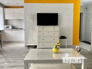 2-к квартира, посуточно, 44м2, 3/5 этаж