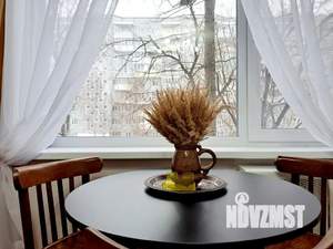 2-к квартира, посуточно, 44м2, 2/9 этаж