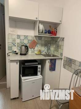 Студия квартира, посуточно, 13м2, 1/5 этаж