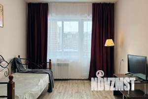 1-к квартира, посуточно, 38м2, 1/9 этаж