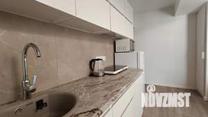 Студия квартира, посуточно, 27м2, 13/14 этаж