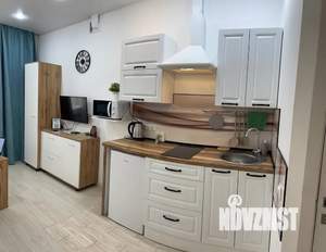 Студия квартира, посуточно, 25м2, 1/4 этаж