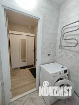 Студия квартира, посуточно, 23м2, 1/8 этаж