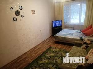 1-к квартира, посуточно, 32м2, 1/9 этаж