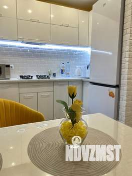 1-к квартира, посуточно, 44м2, 1/1 этаж